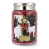 Village Candle® Royal Nutcracker Duftkerze Großes Glas 602 G -Dambiro Verkäufe village candle royal nutcracker duftkerze grosses glas 602 g